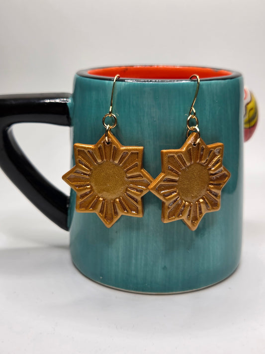 Filipino Sun Star Earrings in Gold